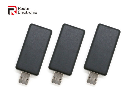 Accessori elettronici automobilistici neri, adattatore plug-and-play di uscita video HDMI